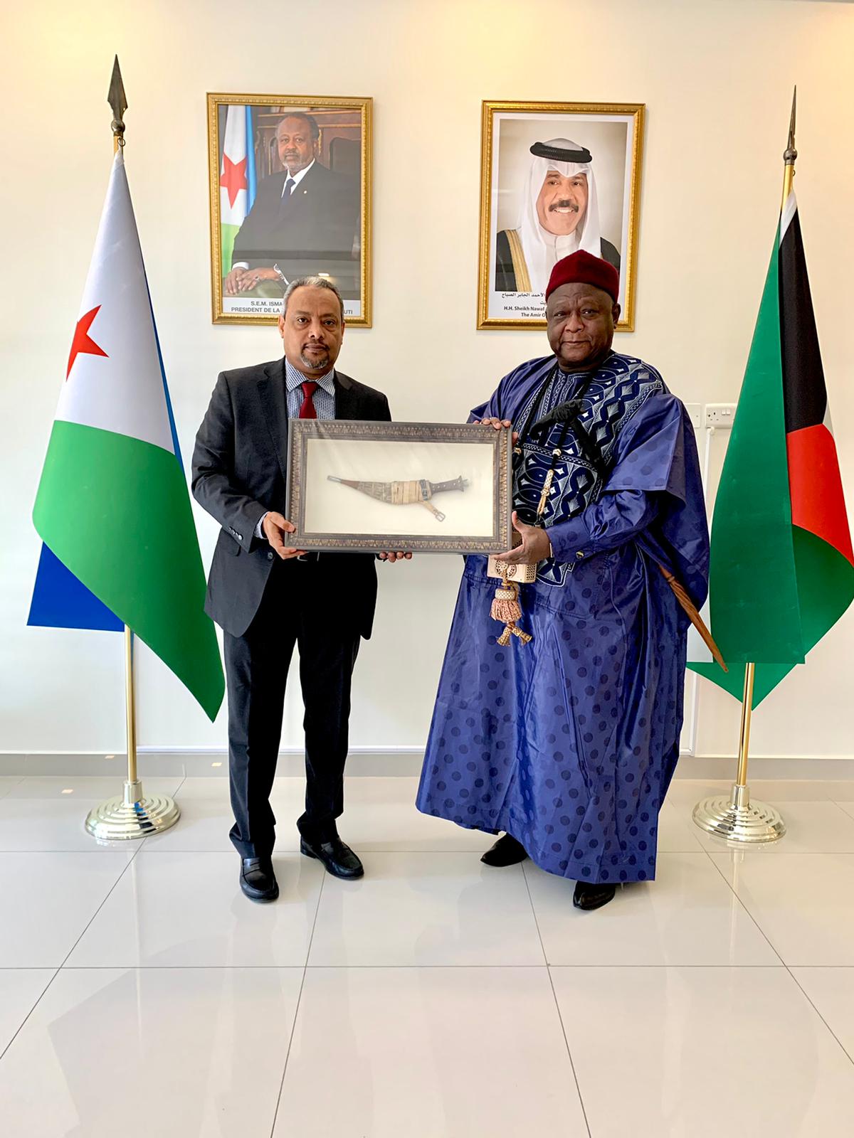 زيارة سفيرجمهورية أفريقيا الوسطى لدى الكويت لسفارة